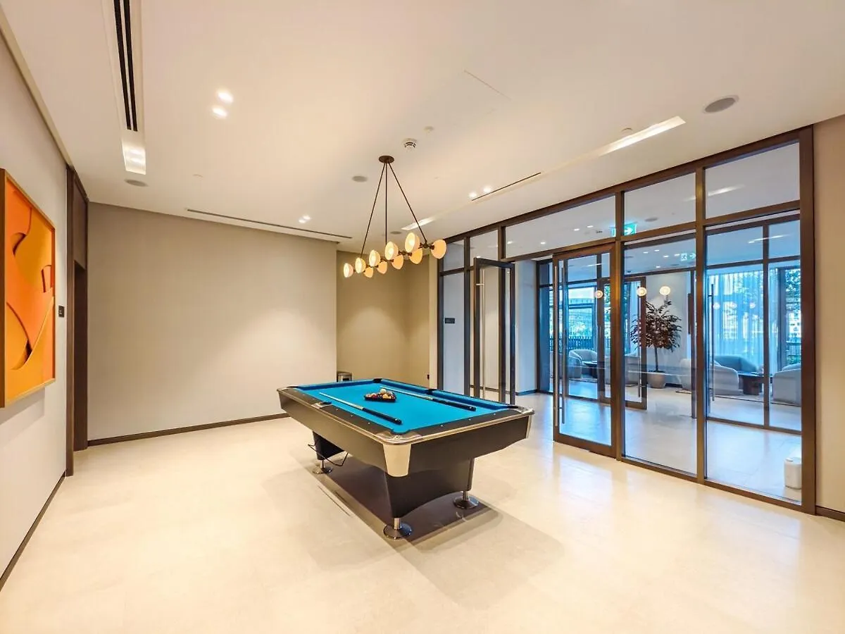 Newly Furnished 1Br - Grande Signature Residence Dubaj Apartmán