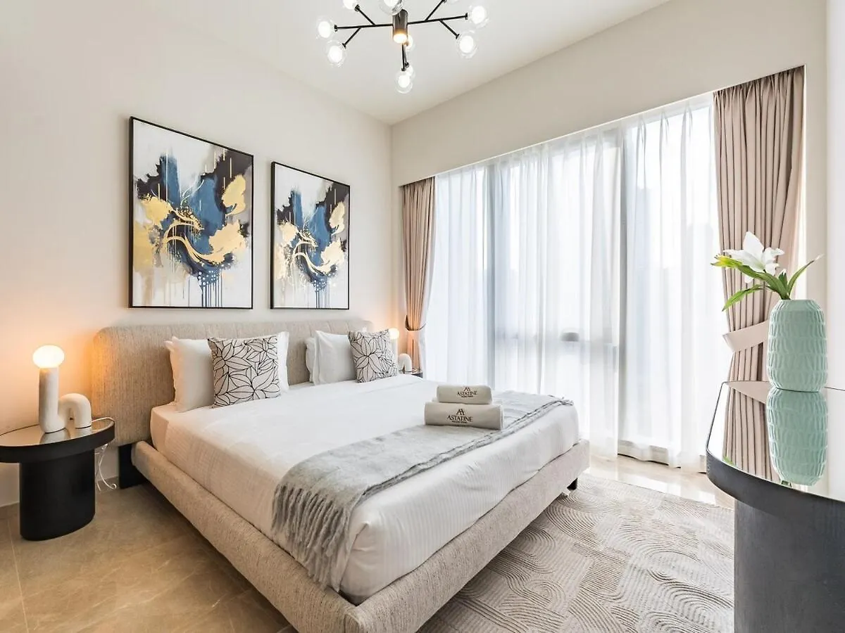 Newly Furnished 1Br - Grande Signature Residence Dubai 0*,