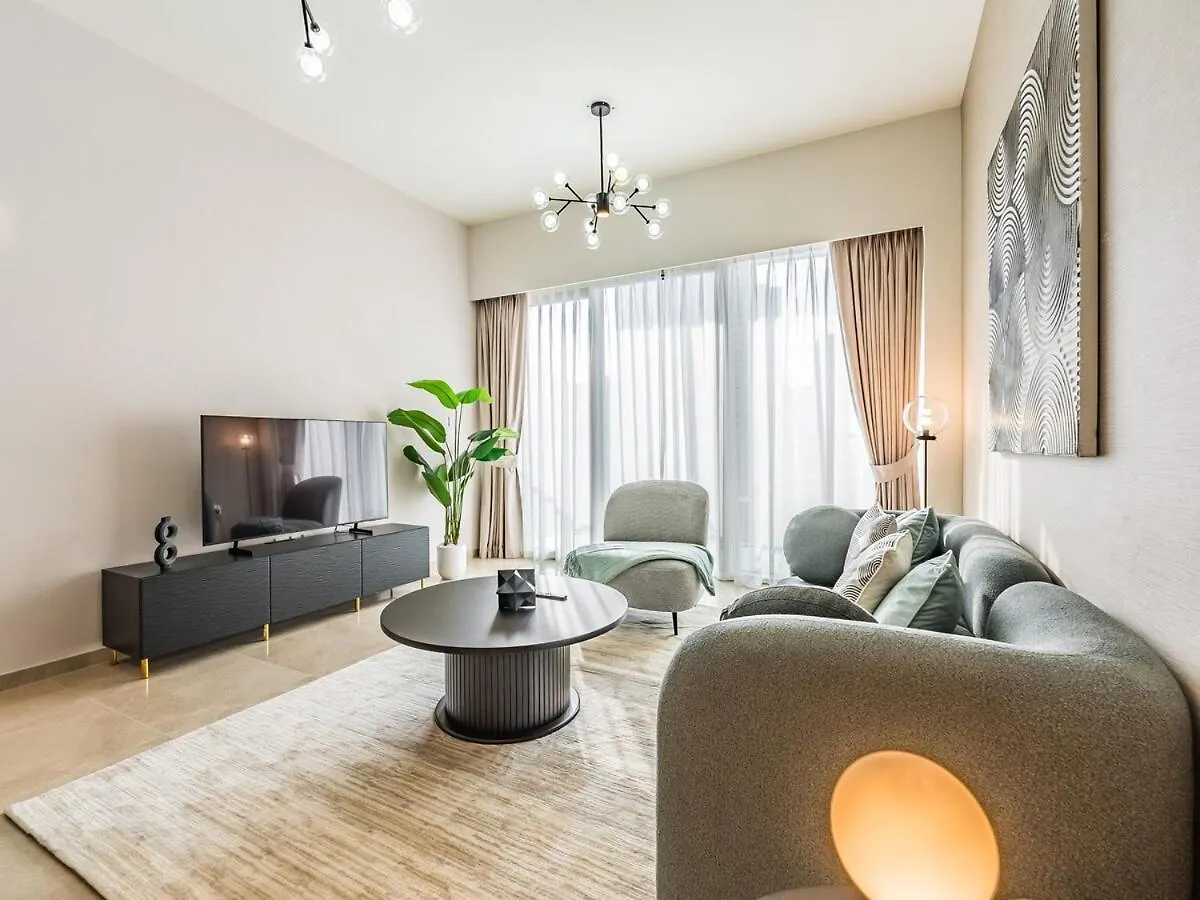Newly Furnished 1Br - Grande Signature Residence Dubai Apartment