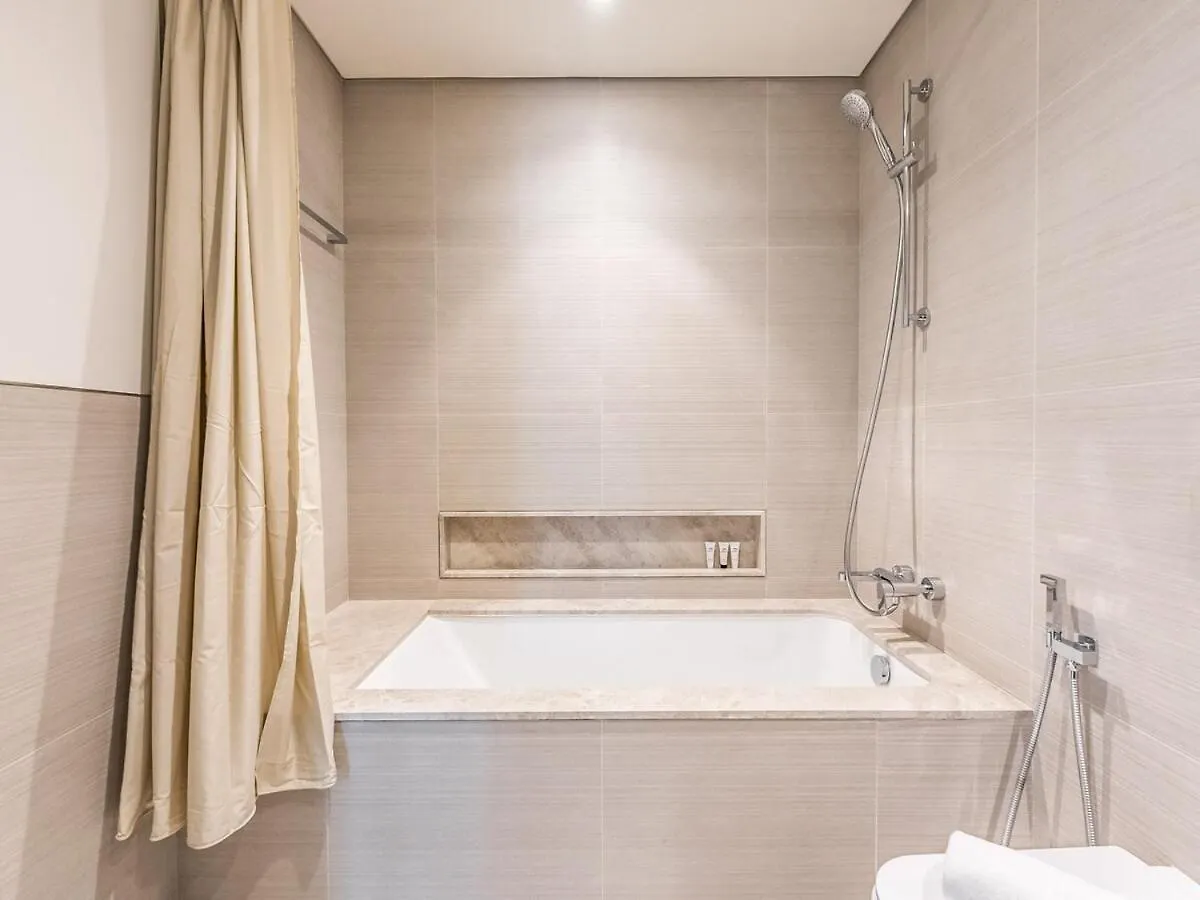 Apartment Newly Furnished 1Br - Grande Signature Residence Dubai
