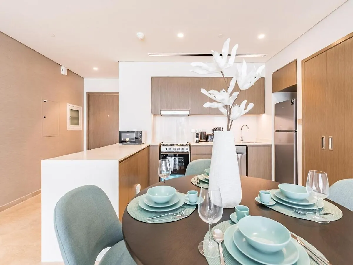 Newly Furnished 1Br - Grande Signature Residence Dubai 0*,