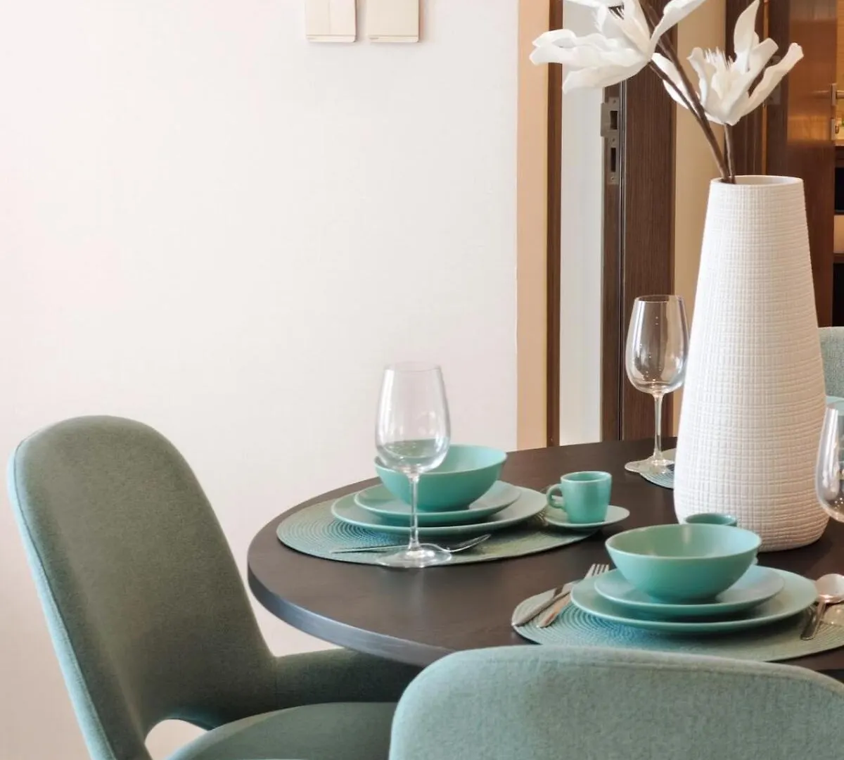 Newly Furnished 1Br - Grande Signature Residence Dubai